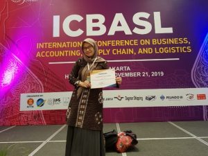 Kusumaningdiah Retno Setiorini, S.E., Ak., M.Ak., C.A., DR. (Cand.) Dalam Acara International Conference on Business, Accounting, Supply Chain, and Logistics (ICBASL)